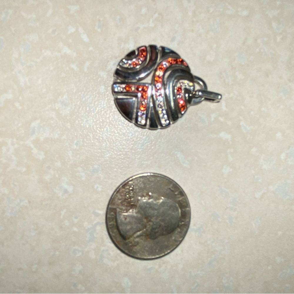 Round steering pendant